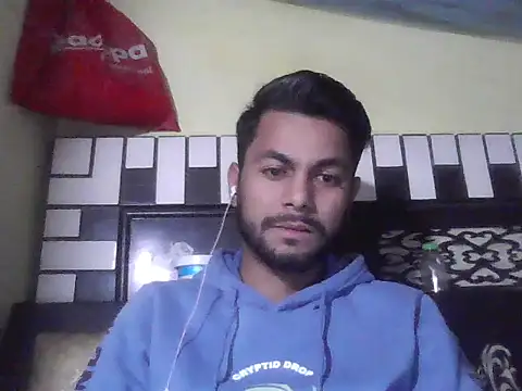 Snapshot of ursdreamperson chatting on 16, 12, 2025 ursdreamperson online show from 16, 12, 2025