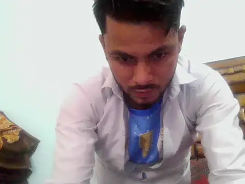 Snapshot of ursdreamperson chatting on 23, 3, 2026 ursdreamperson online show from 23, 3, 2026