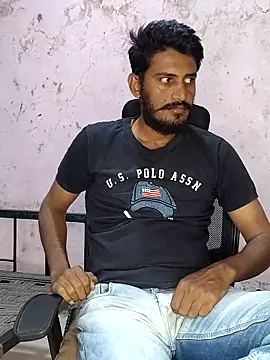 krishjaat43 online show from 10, 4, 2026