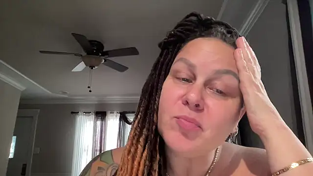 Snapshot of number1slut chatting on 31, 1, 2026 number1slut online show from 31, 1, 2026