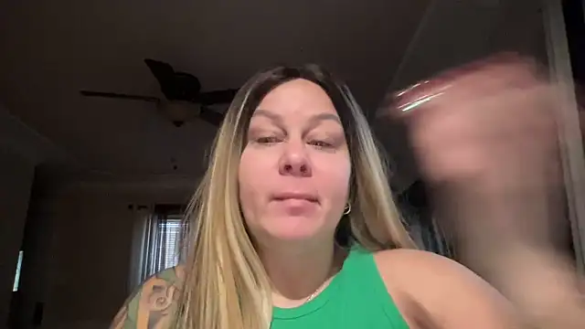 Snapshot of number1slut chatting on 27, 2, 2026 number1slut online show from 27, 2, 2026