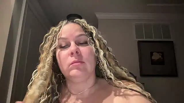 Snapshot of number1slut chatting on 21, 3, 2026 number1slut online show from 21, 3, 2026