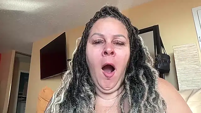 Snapshot of number1slut chatting on 30, 4, 2026 number1slut online show from 30, 4, 2026