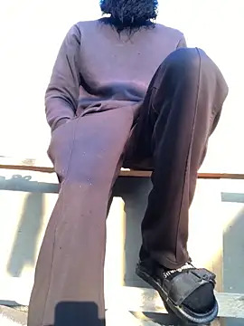 cuminsidebby online show from 17, 5, 2026