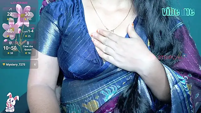 Snapshot of megHana_teLugGu chatting on 17, 10, 2025 megHana teLugGu online show from 17, 10, 2025