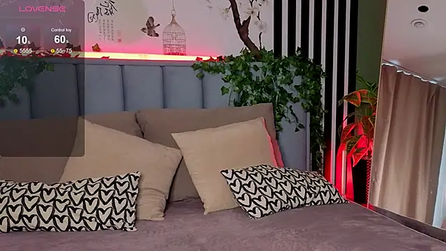 PixieKitty online show from 24, 9, 2025