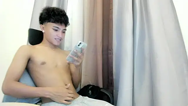 Asiancutiexx online show from 13, 1, 2026