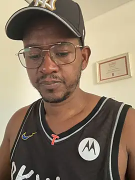 Snapshot of AndyCalifornia1 chatting on 14, 7, 2026 AndyCalifornia1 online show from 14, 7, 2026