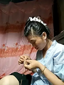 Phuongphuongg online show from 2, 10, 2025