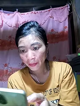 Phuongphuongg online show from 9, 10, 2025