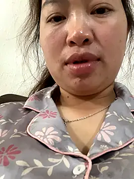 Snapshot of Nhung584 chatting on 9, 9, 2025 Nhung584 online show from 9, 9, 2025