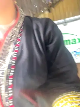 Snapshot of Nhung584 chatting on 23, 10, 2025 Nhung584 online show from 23, 10, 2025