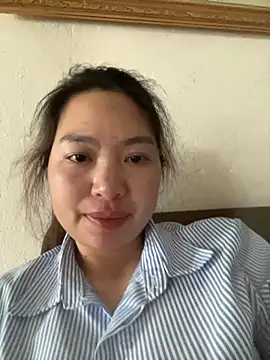 Snapshot of Nhung584 chatting on 31, 10, 2025 Nhung584 online show from 31, 10, 2025