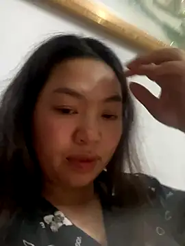 Snapshot of Nhung584 chatting on 7, 11, 2025 Nhung584 online show from 7, 11, 2025