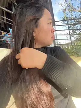 Snapshot of Nhung584 chatting on 19, 12, 2025 Nhung584 online show from 19, 12, 2025