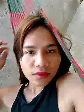 Snapshot of zoeytransph chatting on 7, 4, 2026 zoeytransph online show from 7, 4, 2026