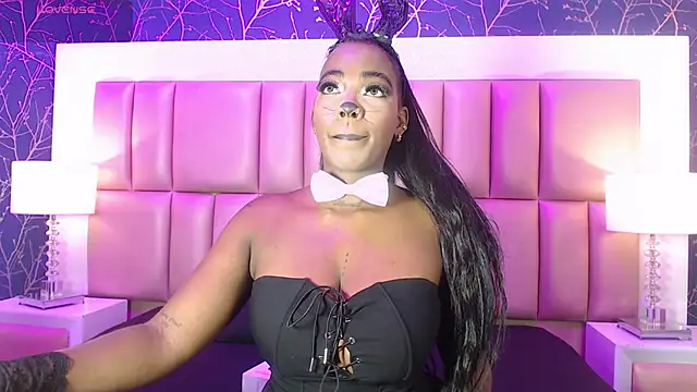 ReinaMiah online show from 31, 10, 2025