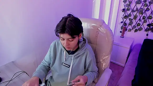 Nathaly ds online show from 25, 10, 2025