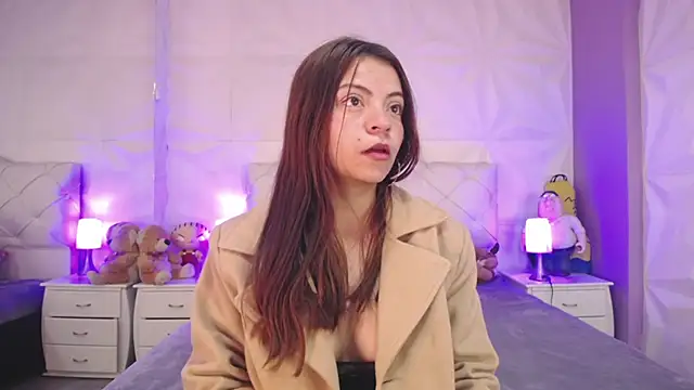 Cherrylionn online show from 16, 9, 2025