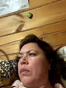 Snapshot of Kiravix chatting on 31, 10, 2025 Kiravix online show from 31, 10, 2025