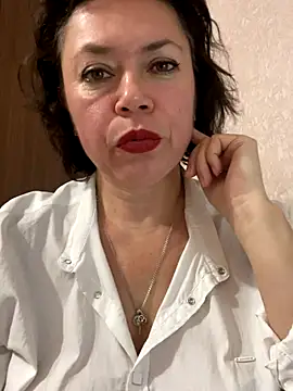 Snapshot of Kiravix chatting on 26, 11, 2025 Kiravix online show from 26, 11, 2025