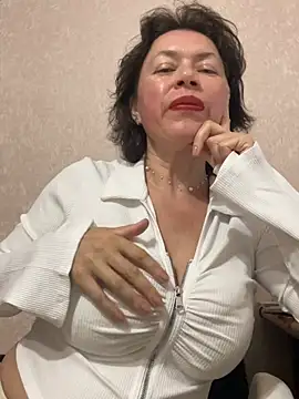 Kiravix online show from 29, 5, 2026