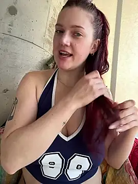 Snapshot of zarialove chatting on 9, 4, 2026 zarialove online show from 9, 4, 2026