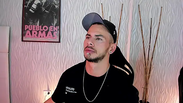 Snapshot of dylan_jacobx chatting on 11, 1, 2026 dylan jacobx online show from 11, 1, 2026