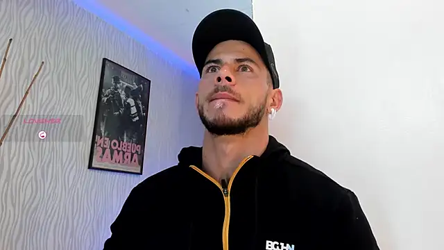 Snapshot of dylan_jacobx chatting on 31, 3, 2026 dylan jacobx online show from 31, 3, 2026