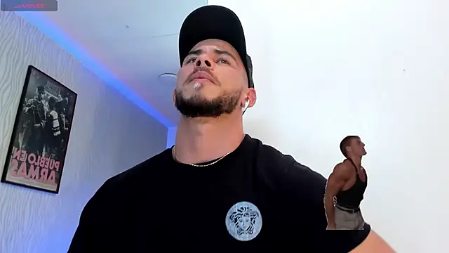 Snapshot of dylan_jacobx chatting on 11, 4, 2026 dylan jacobx online show from 11, 4, 2026