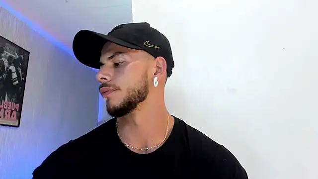 Snapshot of dylan_jacobx chatting on 12, 4, 2026 dylan jacobx online show from 12, 4, 2026