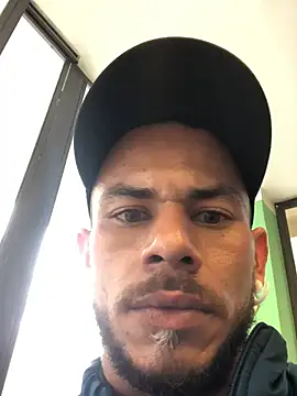 Snapshot of dylan_jacobx chatting on 15, 4, 2026 dylan jacobx online show from 15, 4, 2026