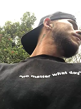 Snapshot of dylan_jacobx chatting on 22, 4, 2026 dylan jacobx online show from 22, 4, 2026