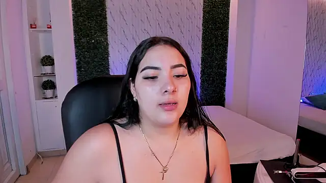 sofiacaramel online show from 12, 2, 2026