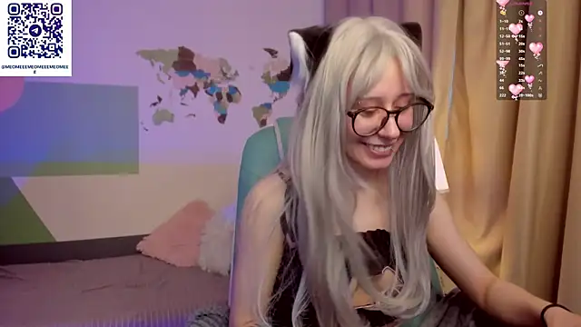 Snapshot of meomeee chatting on 25, 4, 2026 meomeee online show from 25, 4, 2026