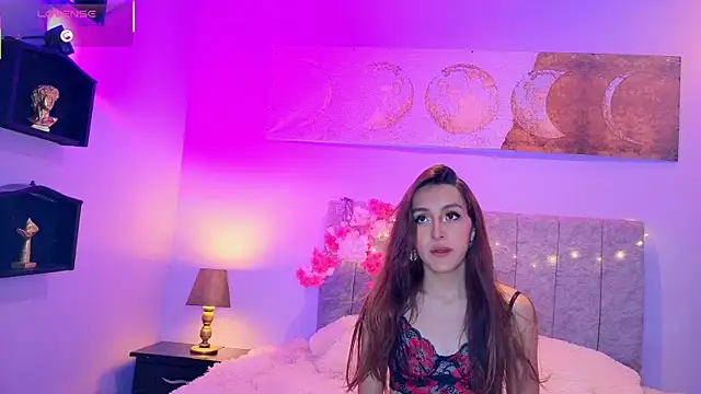 Snapshot of antonellastar24_ chatting on 15, 9, 2025 antonellastar24 online show from 15, 9, 2025