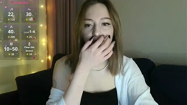 white liillyy online show from 9, 2, 2026