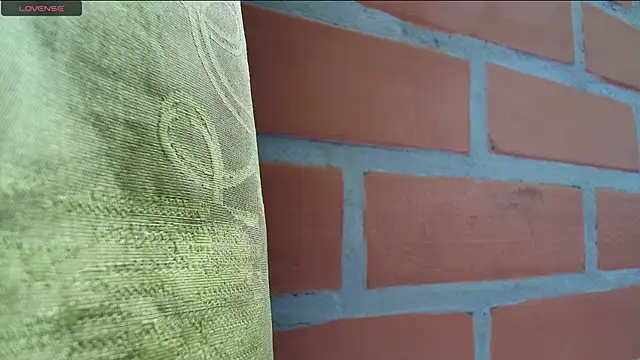 angela bigdick online show from 17, 12, 2025