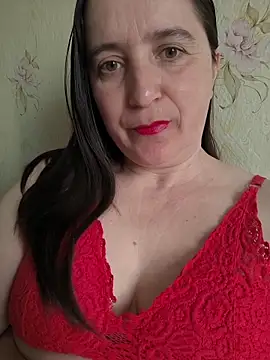 Snapshot of EvelinCutex chatting on 4, 4, 2026 EvelinCutex online show from 4, 4, 2026