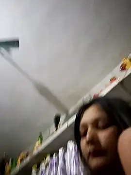 Snapshot of Anushka14321 chatting on 25, 11, 2025 Anushka14321 online show from 25, 11, 2025