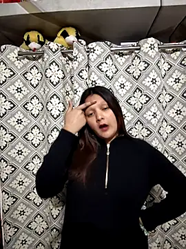 Snapshot of Anushka14321 chatting on 8, 1, 2026 Anushka14321 online show from 8, 1, 2026