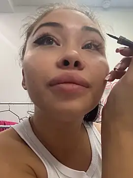 Snapshot of Mia_stepMOM chatting on 22, 9, 2025 Mia stepMOM online show from 22, 9, 2025