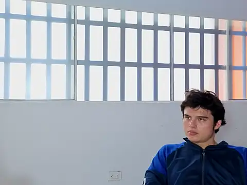 invincible200 online show from 24, 11, 2025