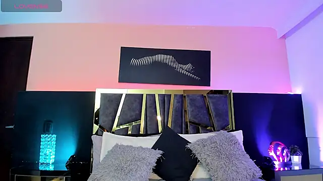 Snapshot of ScarletTorres chatting on 10, 9, 2025 ScarletTorres online show from 10, 9, 2025