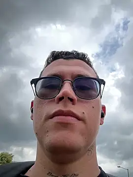 Snapshot of Kurtxxx22 chatting on 16, 3, 2026 Kurtxxx22 online show from 16, 3, 2026