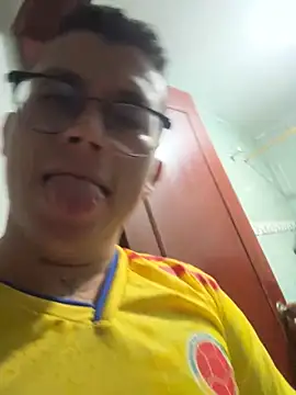 Kurtxxx22 online show from 13, 6, 2026