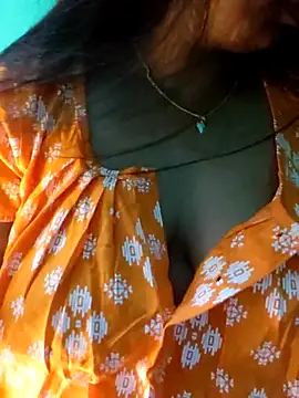 Snapshot of yoursexy_rumi chatting on 22, 4, 2026 yoursexy rumi online show from 22, 4, 2026