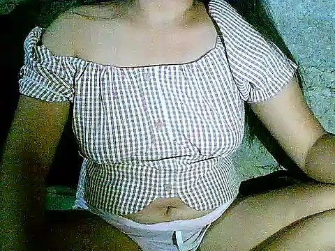 hotmom pinay online show from 3, 10, 2025