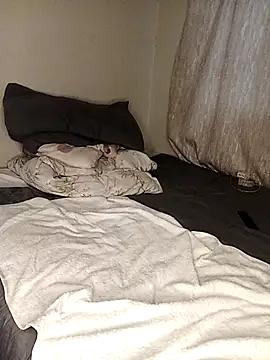 WaiterZim online show from 16, 11, 2025