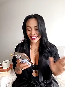 Snapshot of DiosaFortuna chatting on 17, 4, 2026 DiosaFortuna online show from 17, 4, 2026